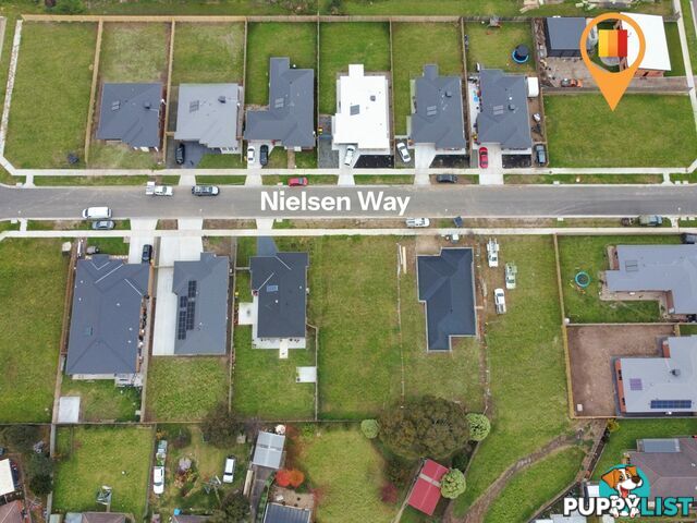 8 Royle Court EAST BAIRNSDALE VIC 3875