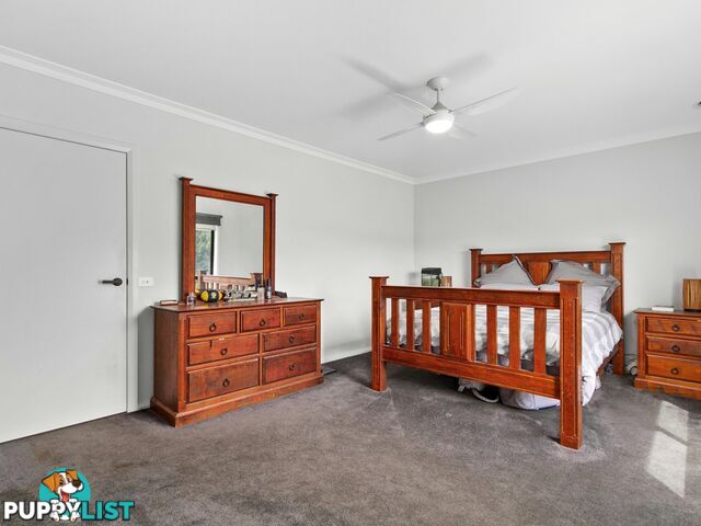 124 Gregory Road NICHOLSON VIC 3882