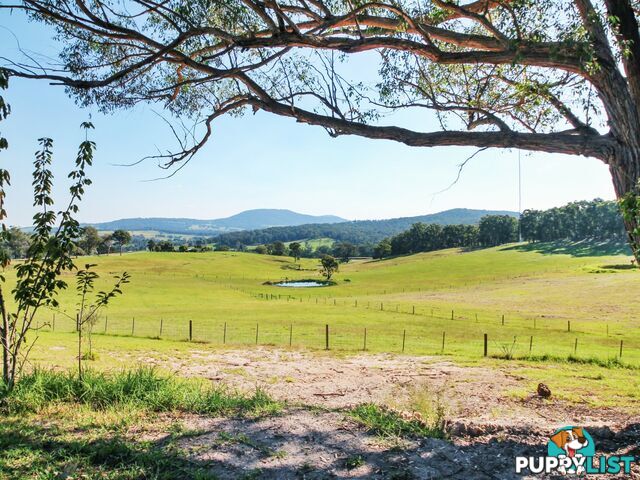 100 Hollingsworth Road CLIFTON CREEK VIC 3875