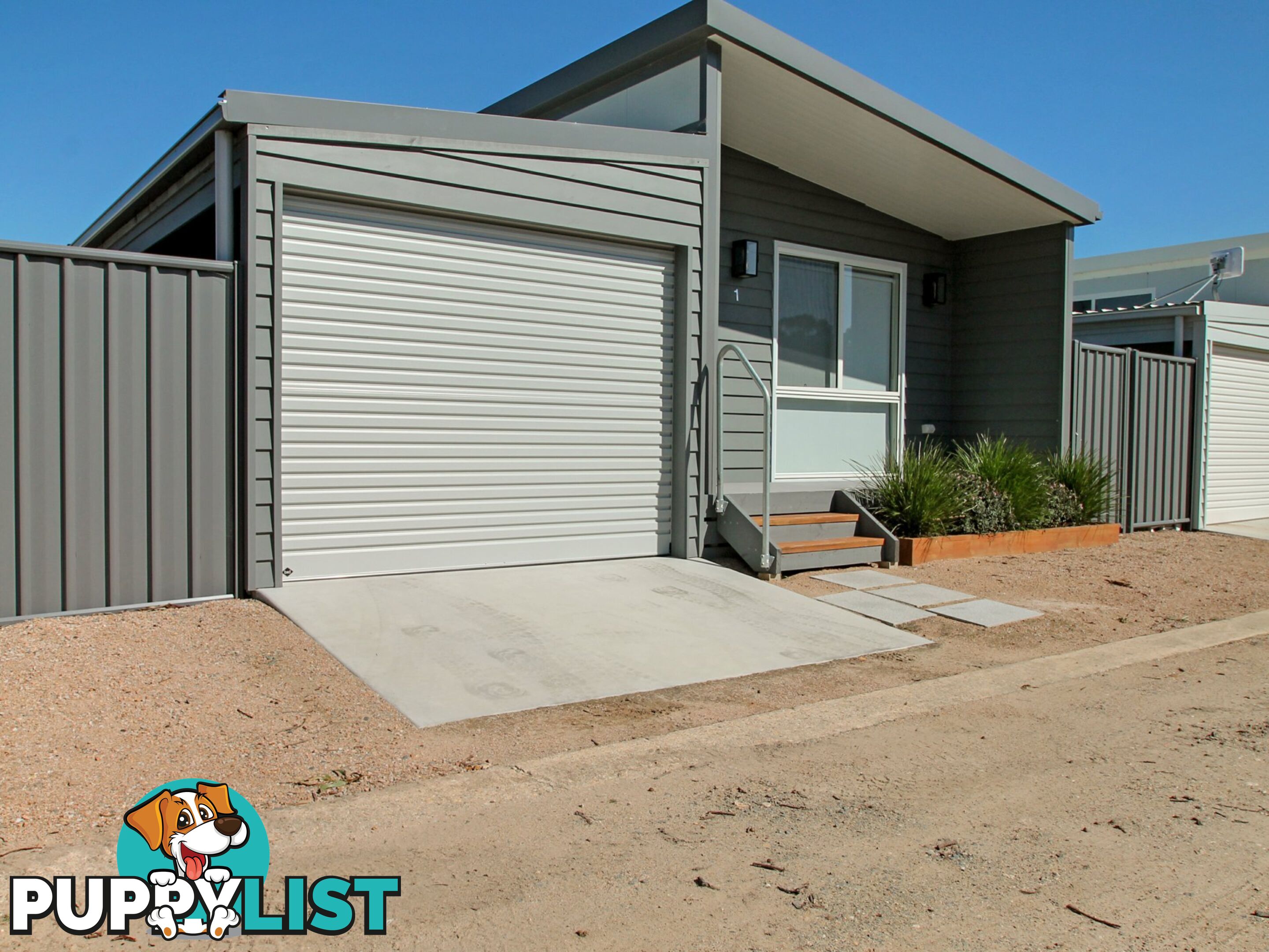 Unit RO1/2143 Princes Highway SWAN REACH VIC 3903