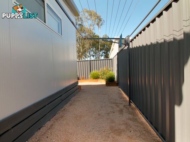 Unit RO1/2143 Princes Highway SWAN REACH VIC 3903