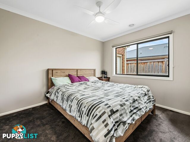 37 Shannon Boulevard BAIRNSDALE VIC 3875