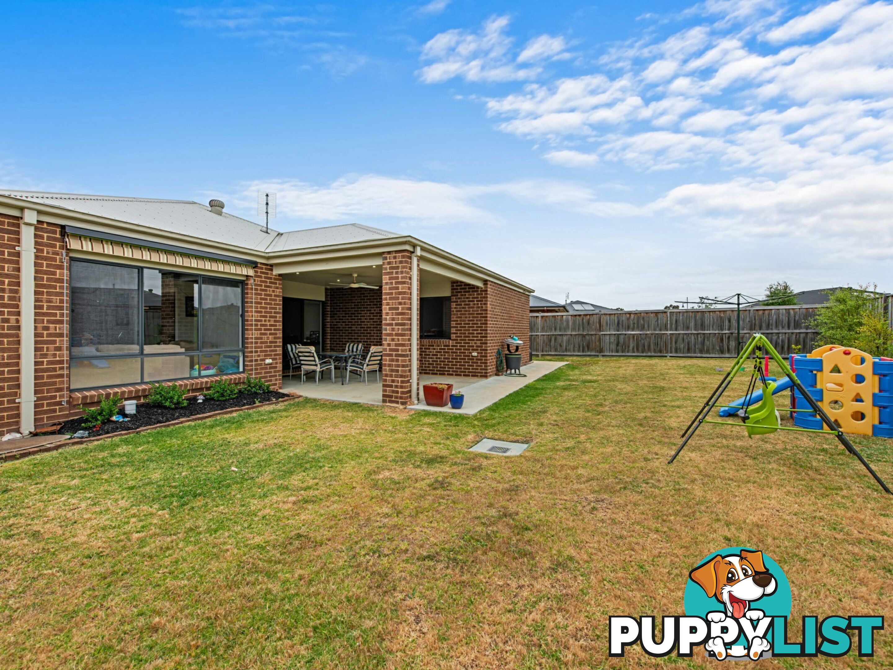 37 Shannon Boulevard BAIRNSDALE VIC 3875