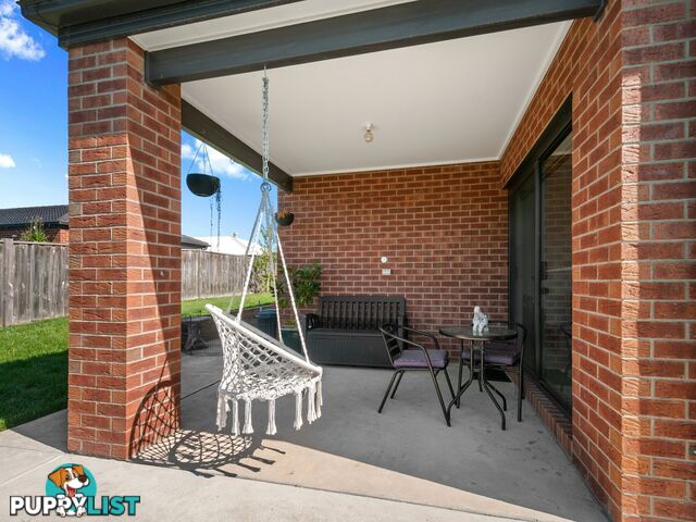 16 Flaxlilly Court BAIRNSDALE VIC 3875