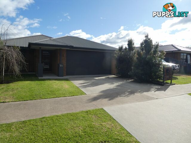 11 McKimmie Court EAST BAIRNSDALE VIC 3875