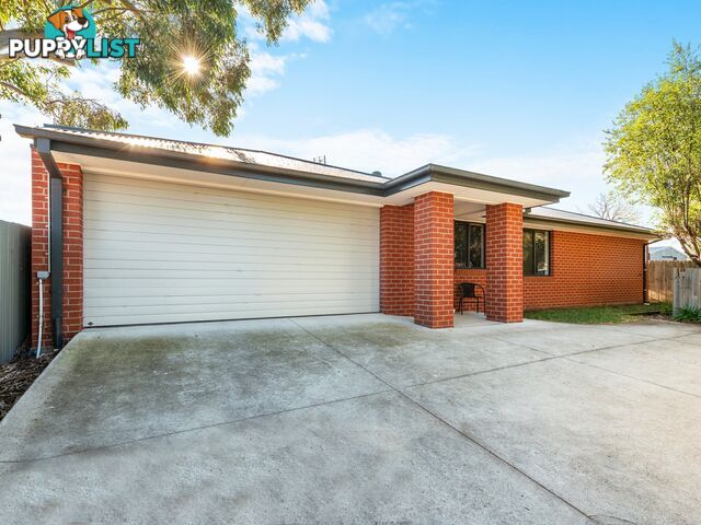 18B Kollmorgen Place BAIRNSDALE VIC 3875