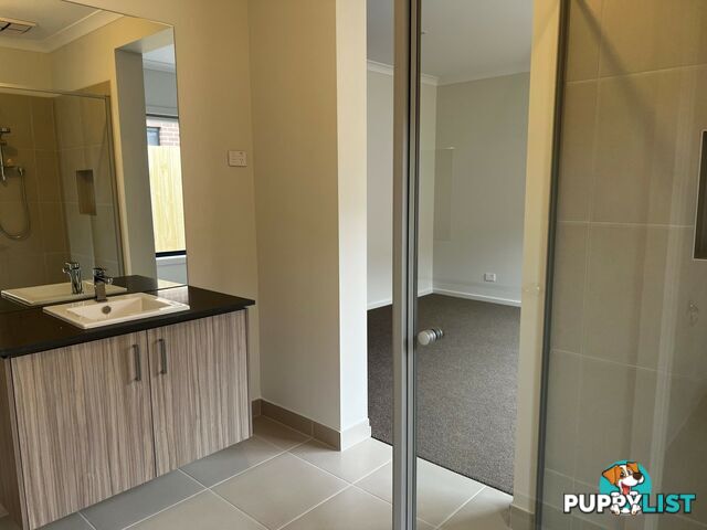 11 Camden Street LUCKNOW VIC 3875
