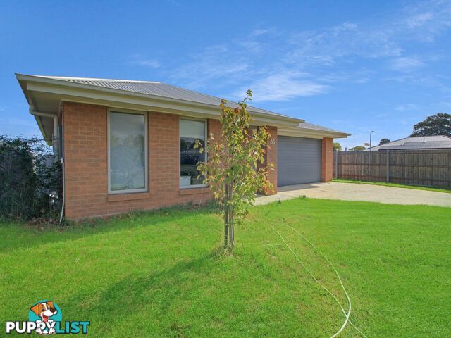 36 Lucknow Street EAST BAIRNSDALE VIC 3875