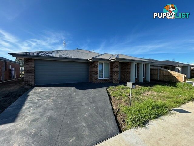12 Nielsen Way EAST BAIRNSDALE VIC 3875