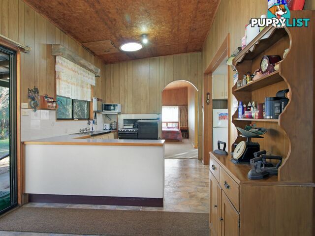 39 Hollands Landing Road HOLLANDS LANDING VIC 3862