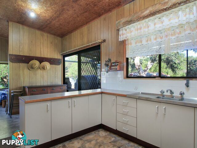 39 Hollands Landing Road HOLLANDS LANDING VIC 3862