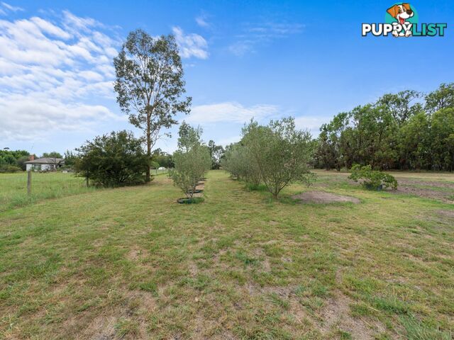 572 Lindenow Glenaladale Road LINDENOW SOUTH VIC 3875