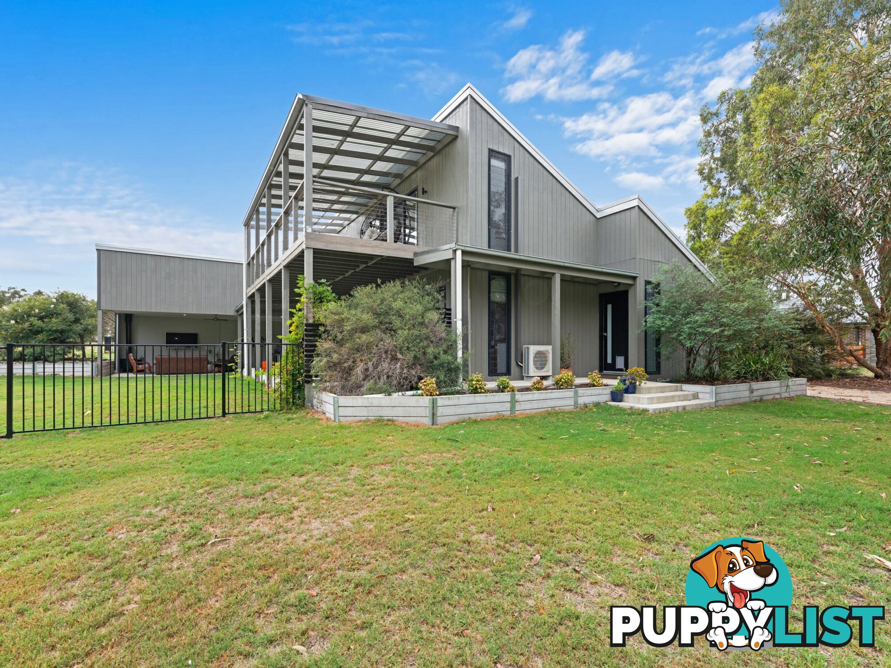 572 Lindenow Glenaladale Road LINDENOW SOUTH VIC 3875