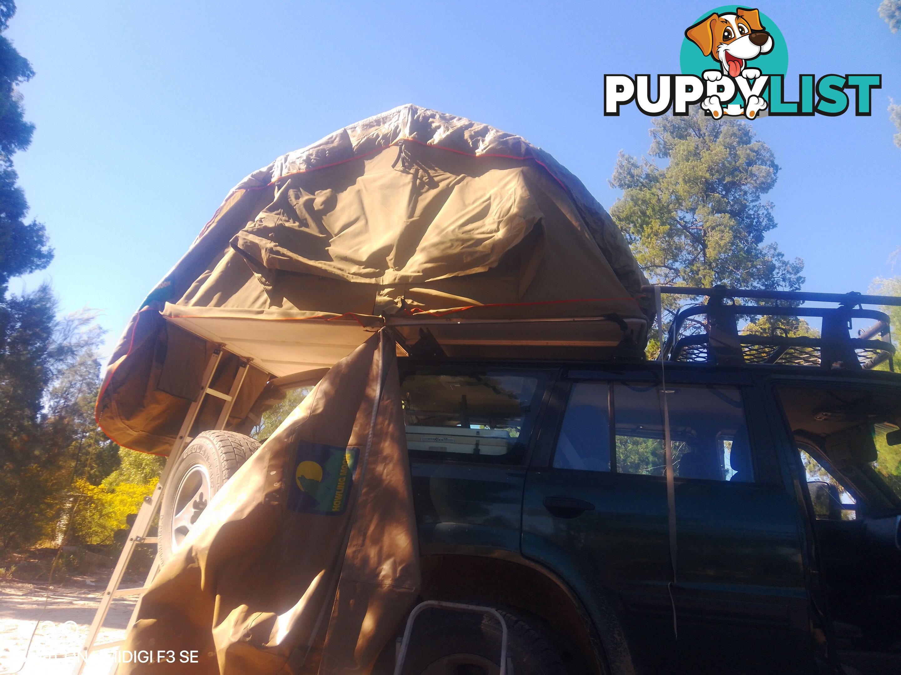 Howling Moon roof top camper