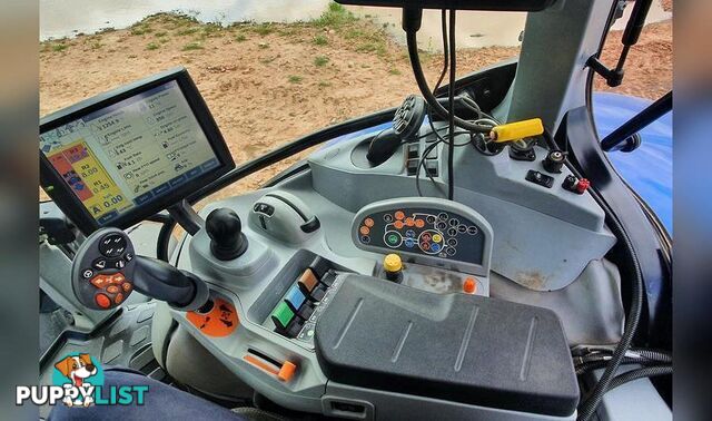 2017 New Holland T7.175