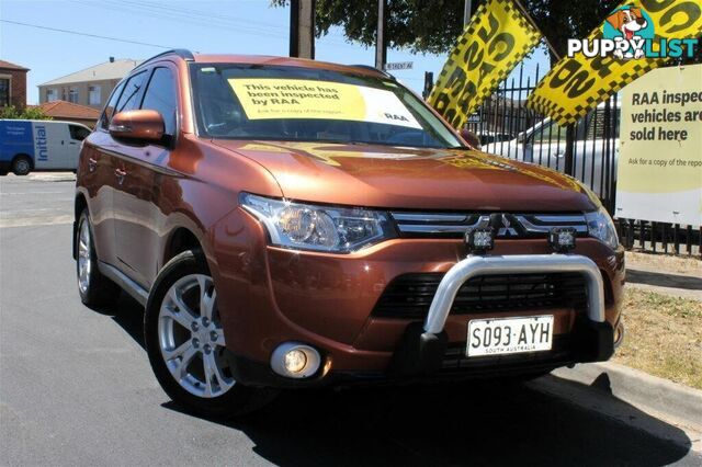 2013 MITSUBISHI OUTLANDER LS (4X4) ZJ MY14 SUV, 4 DOORS, 7 SEATS