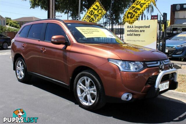 2013 MITSUBISHI OUTLANDER LS (4X4) ZJ MY14 SUV, 4 DOORS, 7 SEATS