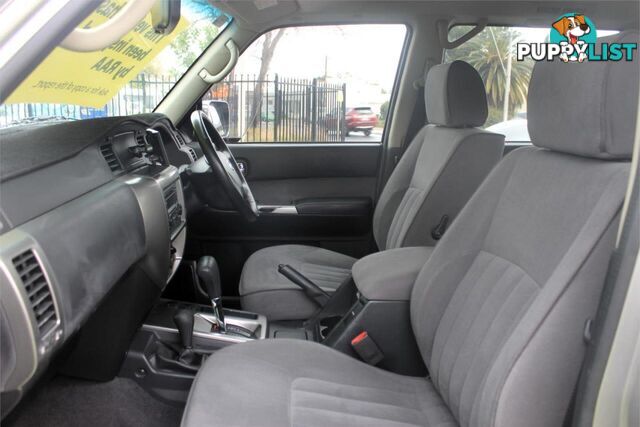 2011 NISSAN PATROL ST (4X4) GU VII SUV, 4 DOORS, 7 SEATS