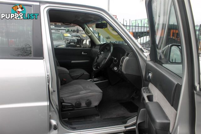 2011 NISSAN PATROL ST (4X4) GU VII SUV, 4 DOORS, 7 SEATS
