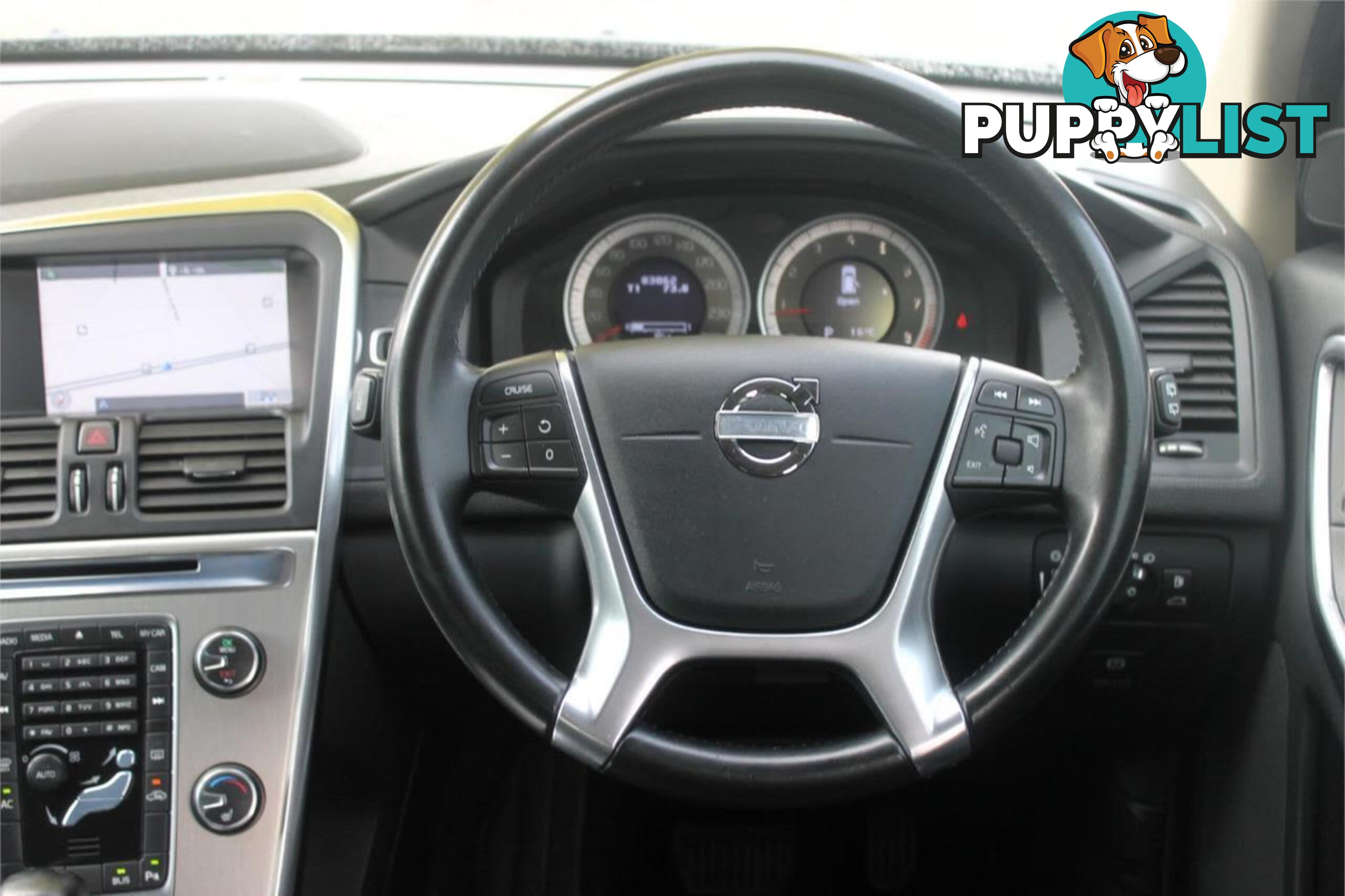2011 VOLVO XC60 T5 TEKNIK DZ MY12 SUV, 4 DOORS, 5 SEATS