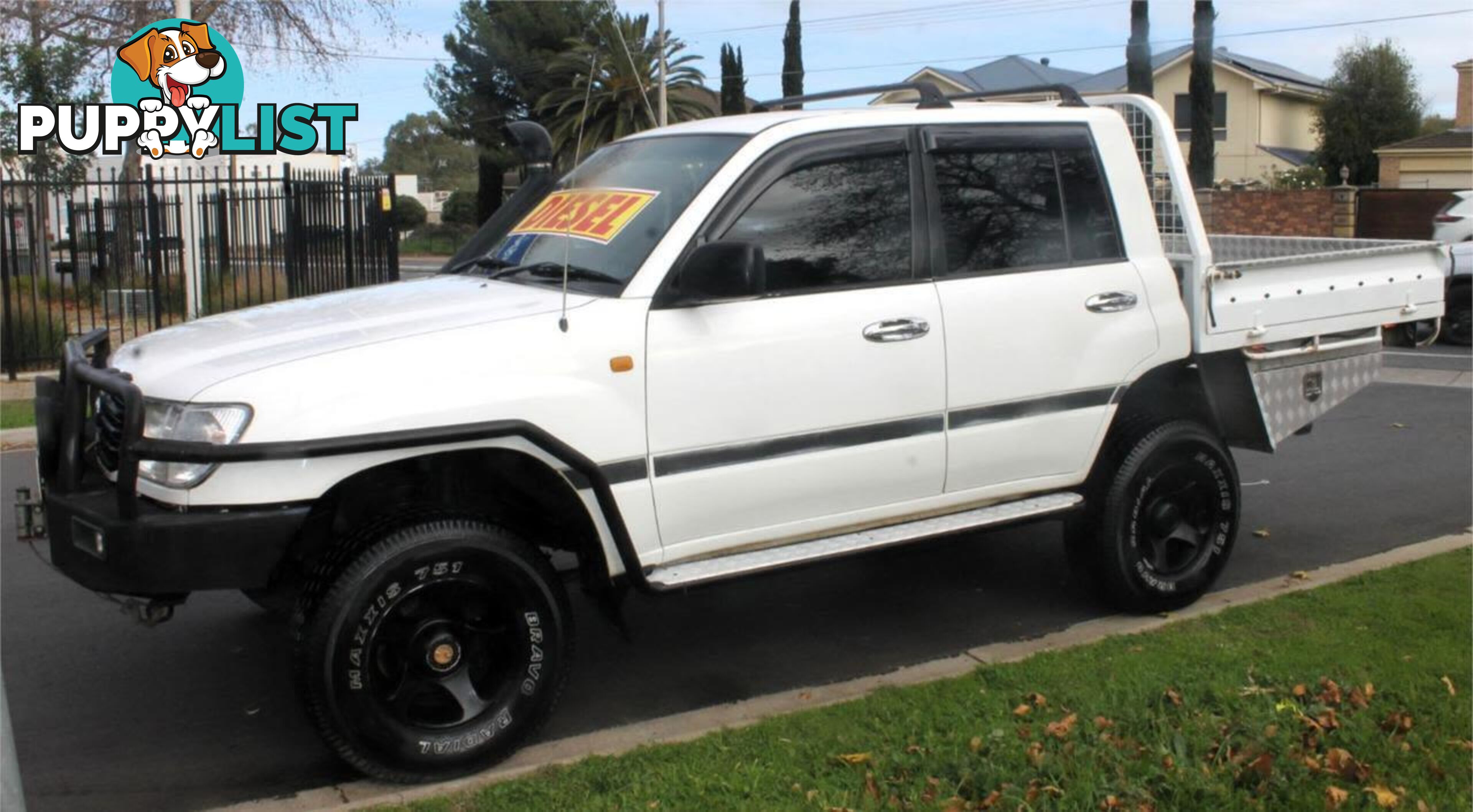 2000 TOYOTA LANDCRUISER (4X4) HZJ105R SUV, 4 DOORS, 6 SEATS