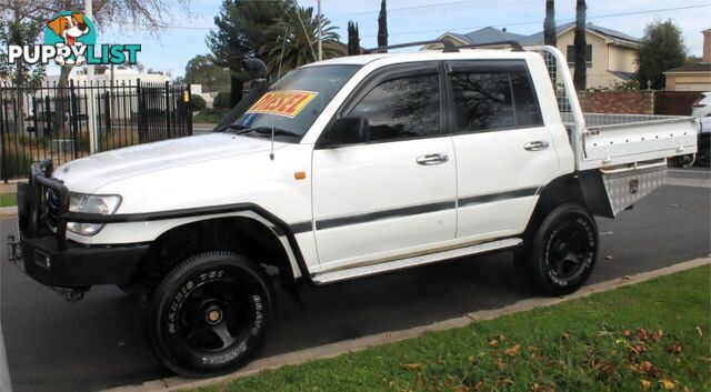 2000 TOYOTA LANDCRUISER (4X4) HZJ105R SUV, 4 DOORS, 6 SEATS