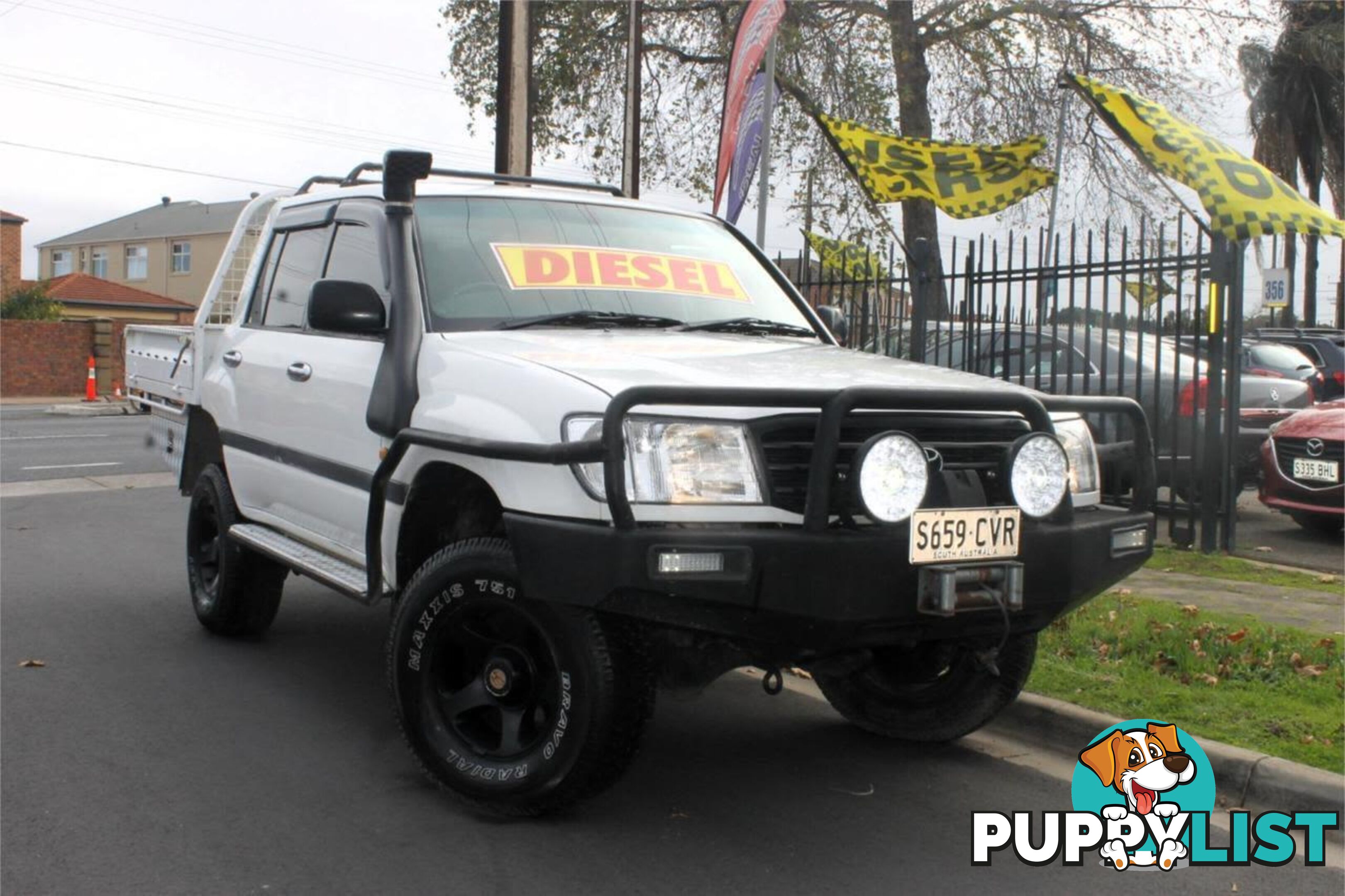 2000 TOYOTA LANDCRUISER (4X4) HZJ105R SUV, 4 DOORS, 6 SEATS