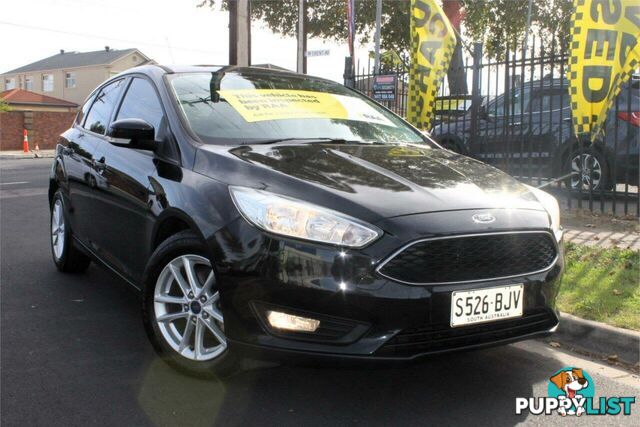 2015 FORD FOCUS TREND LZ HATCH, 5 DOORS, 5 SEATS