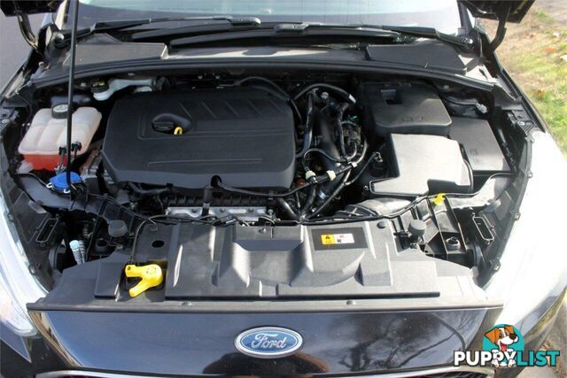2015 FORD FOCUS TREND LZ HATCH, 5 DOORS, 5 SEATS