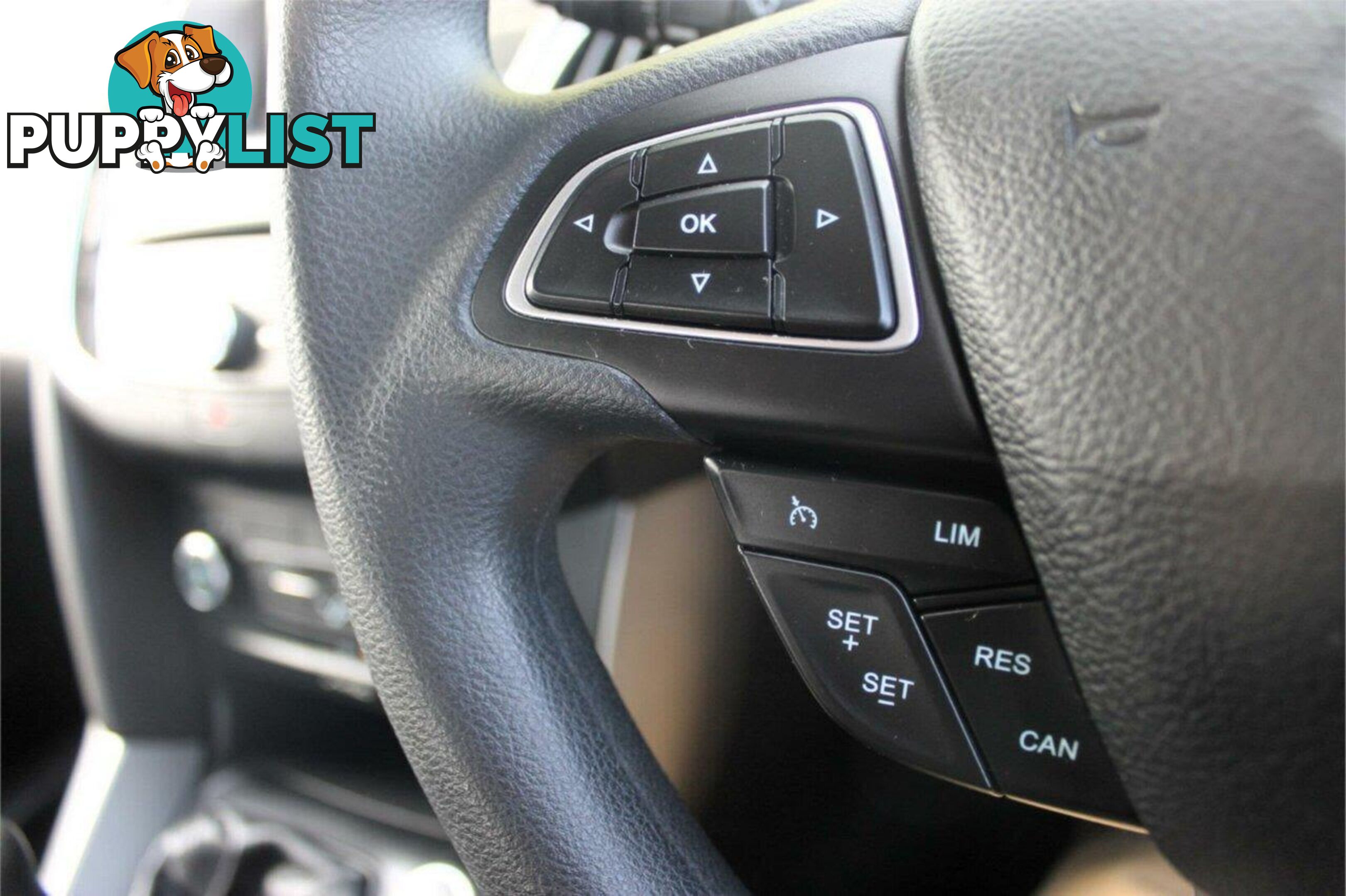 2015 FORD FOCUS TREND LZ HATCH, 5 DOORS, 5 SEATS