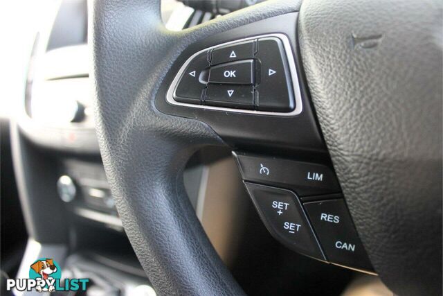 2015 FORD FOCUS TREND LZ HATCH, 5 DOORS, 5 SEATS