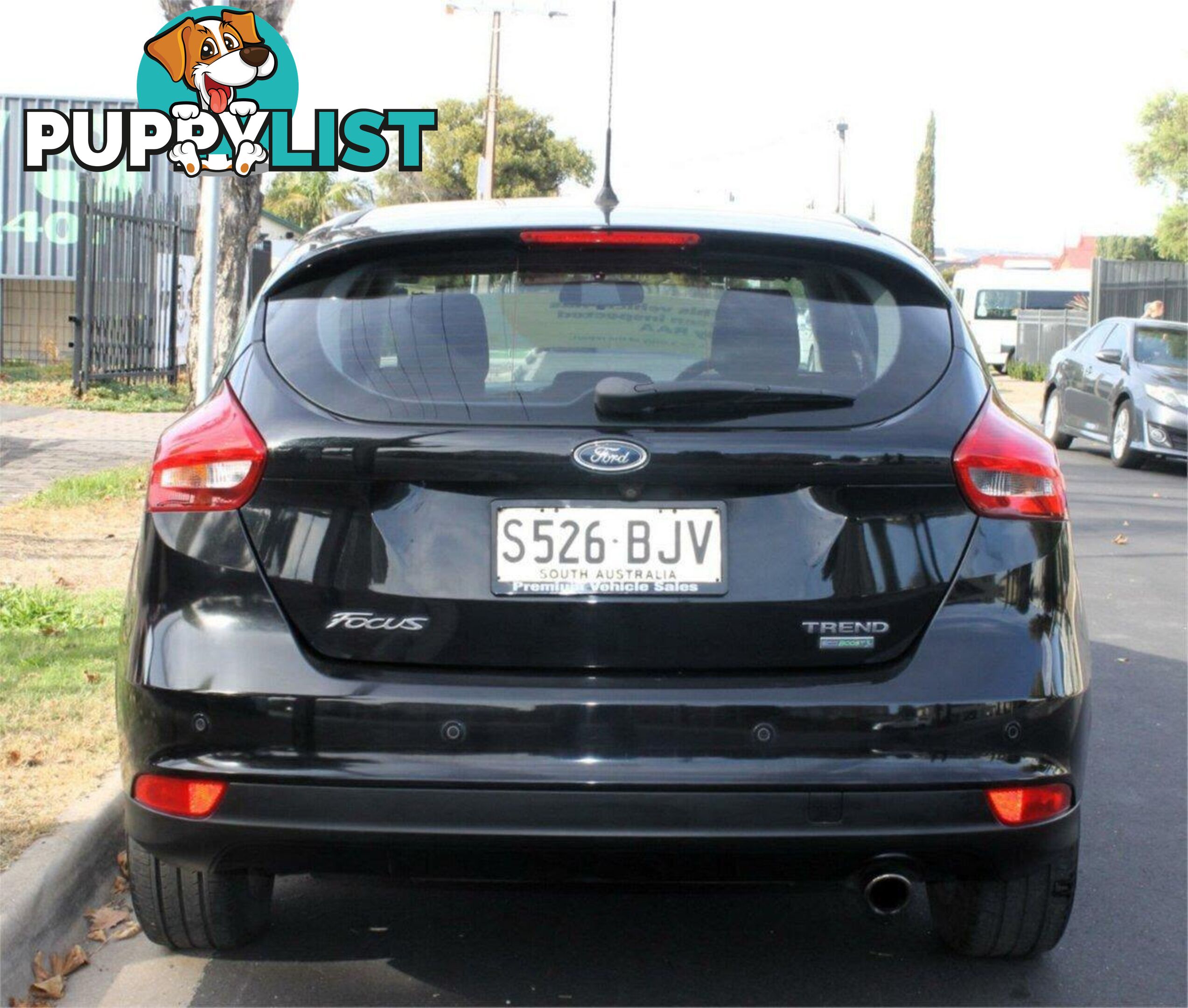2015 FORD FOCUS TREND LZ HATCH, 5 DOORS, 5 SEATS