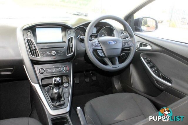 2015 FORD FOCUS TREND LZ HATCH, 5 DOORS, 5 SEATS