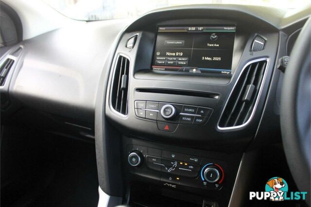 2015 FORD FOCUS TREND LZ HATCH, 5 DOORS, 5 SEATS