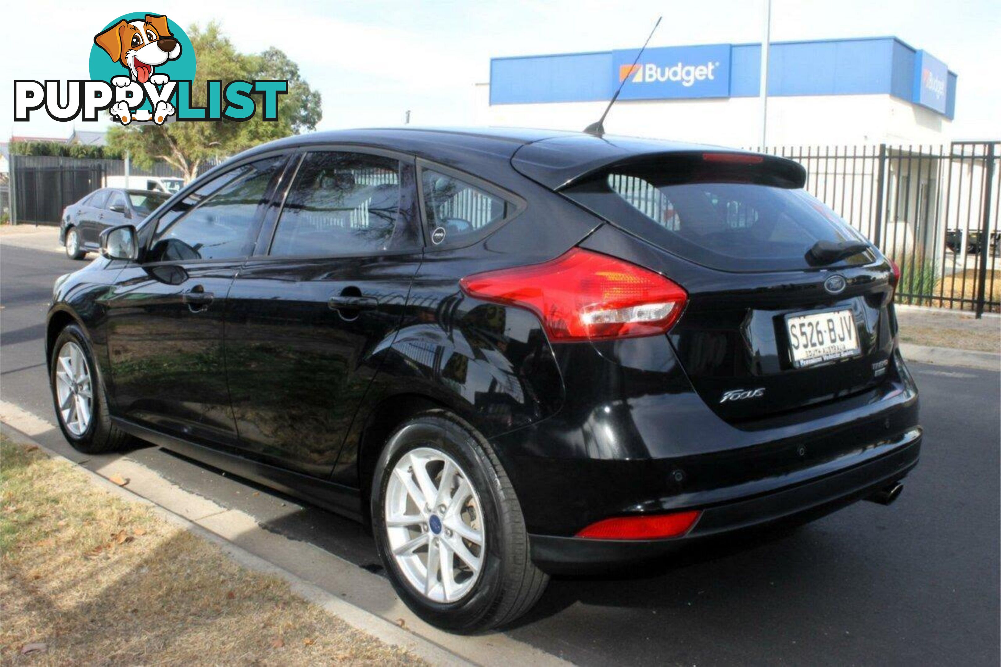 2015 FORD FOCUS TREND LZ HATCH, 5 DOORS, 5 SEATS