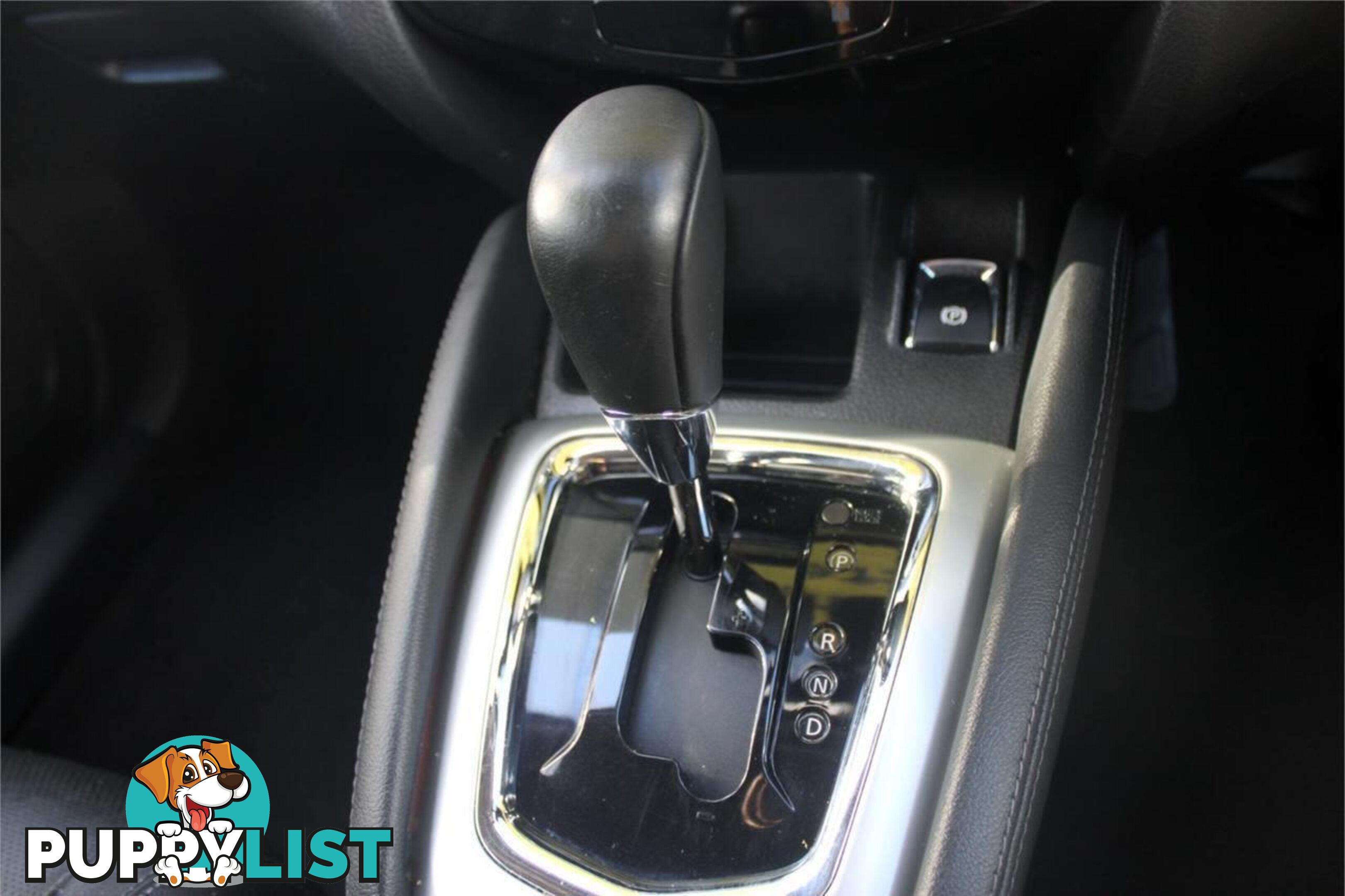 2016 NISSAN QASHQAI TI (4X2) J11 SUV, 4 DOORS, 5 SEATS