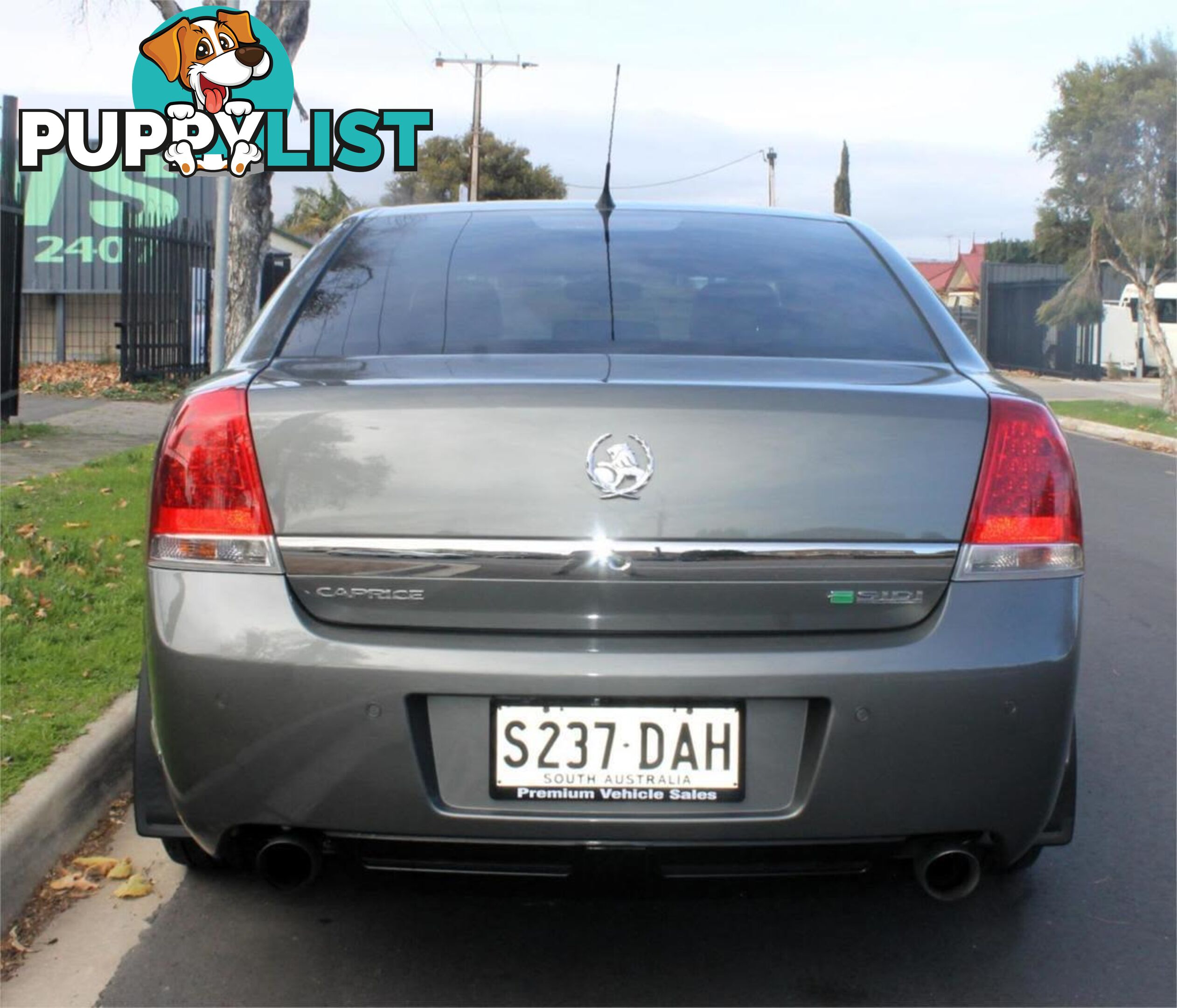 2011 HOLDEN CAPRICE  WM II SEDAN, 4 DOORS, 5 SEATS