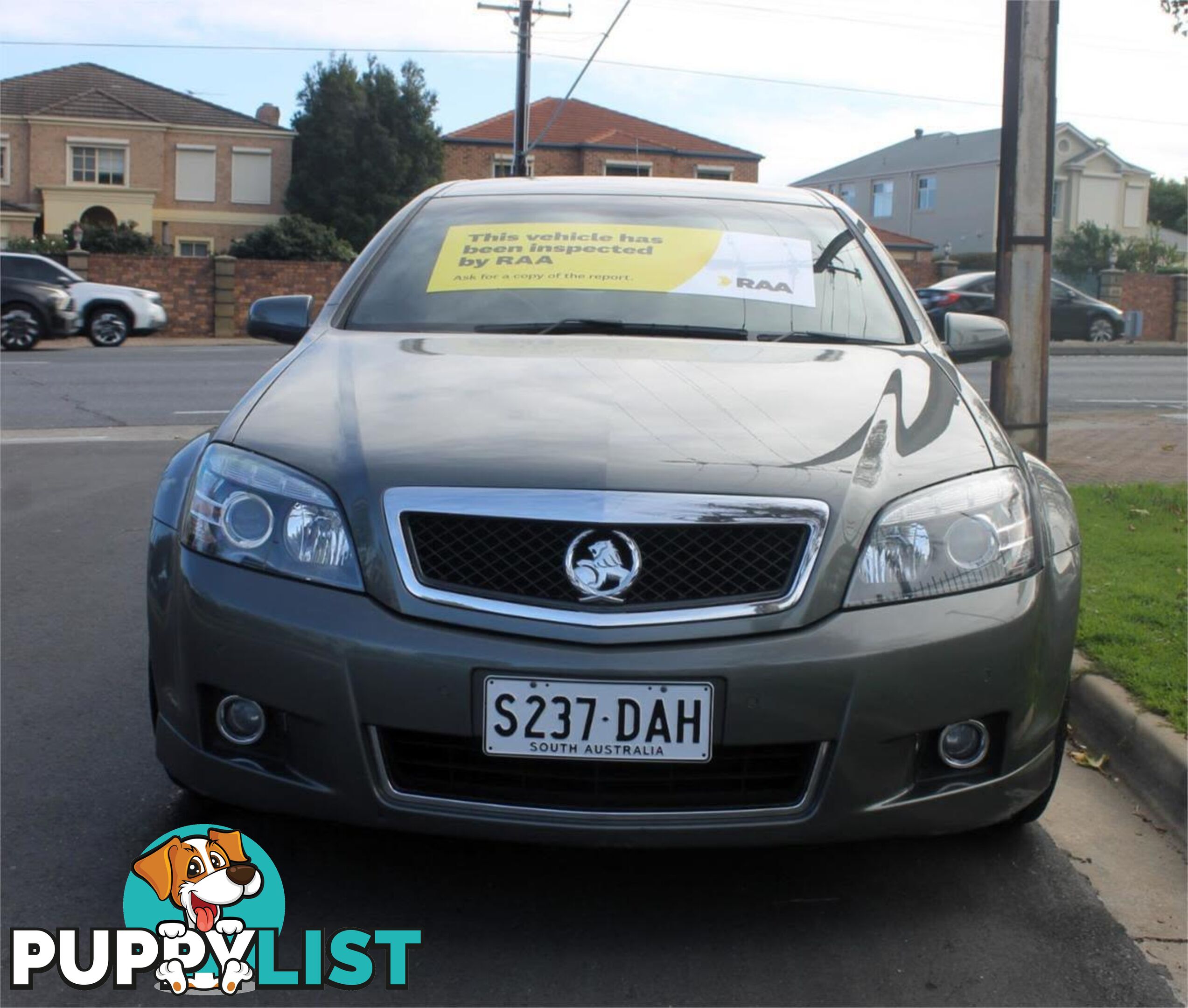 2011 HOLDEN CAPRICE  WM II SEDAN, 4 DOORS, 5 SEATS