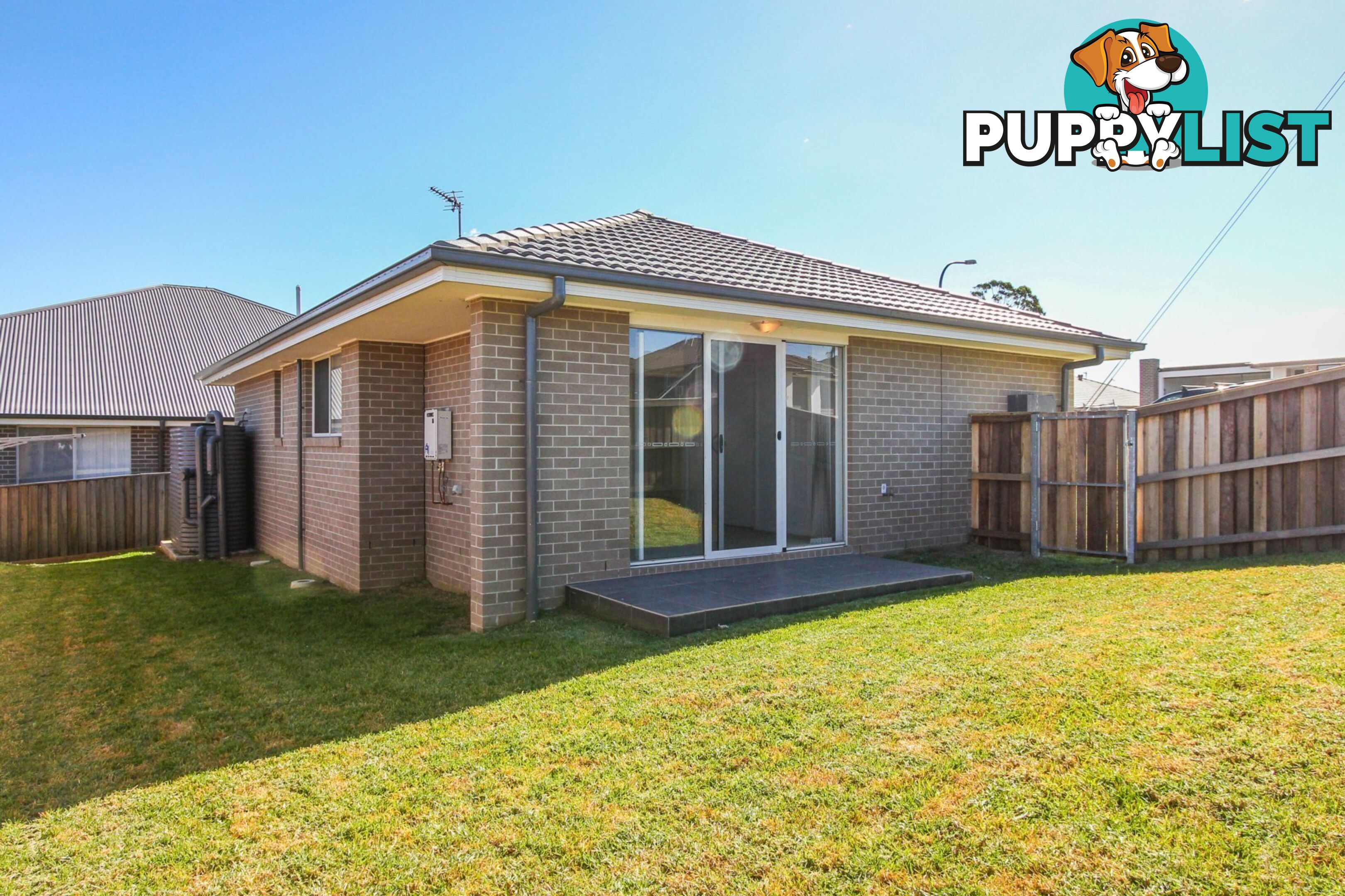 2/1 Lavender Close GILLIESTON HEIGHTS NSW 2321
