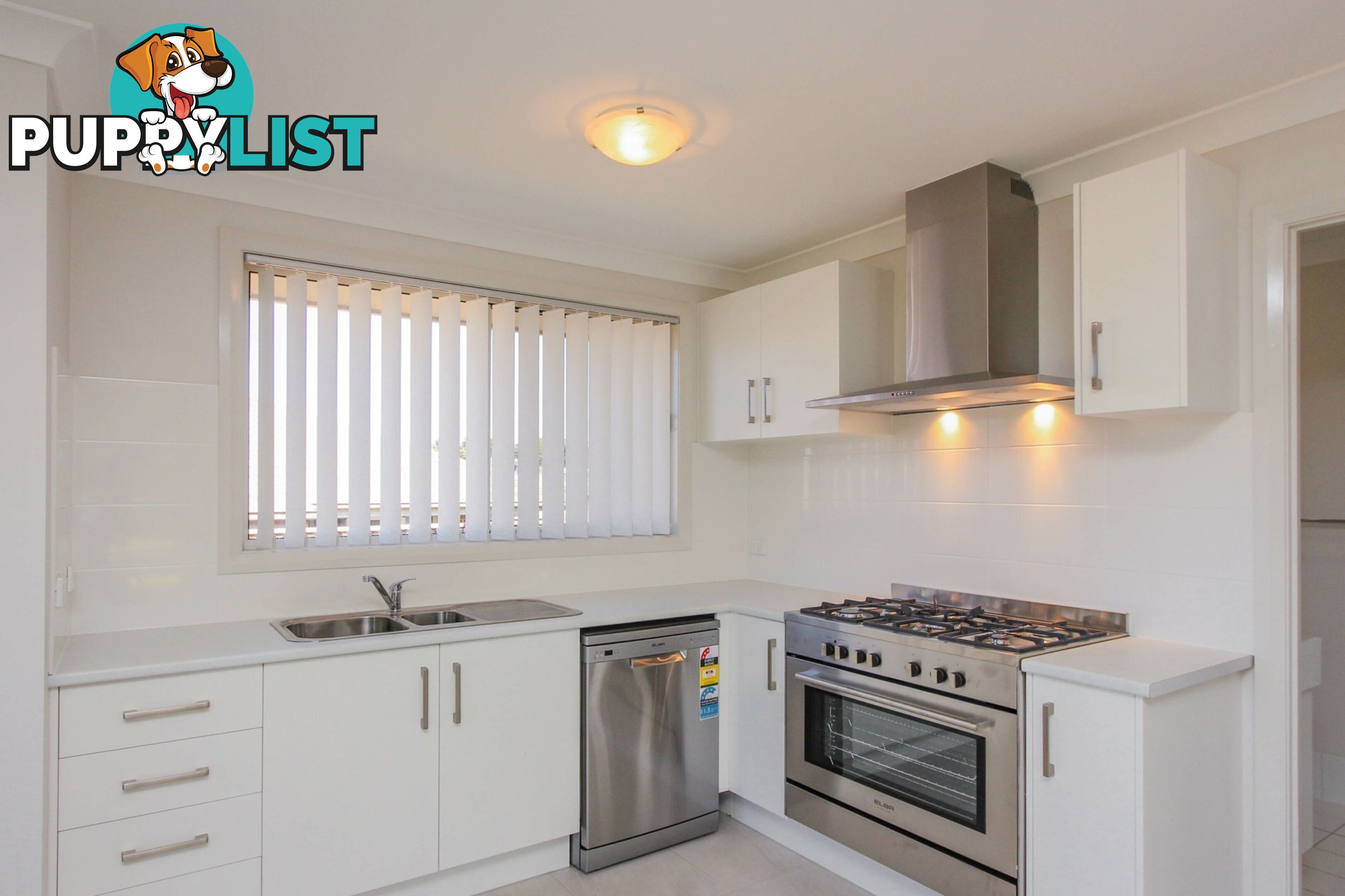 2/1 Lavender Close GILLIESTON HEIGHTS NSW 2321