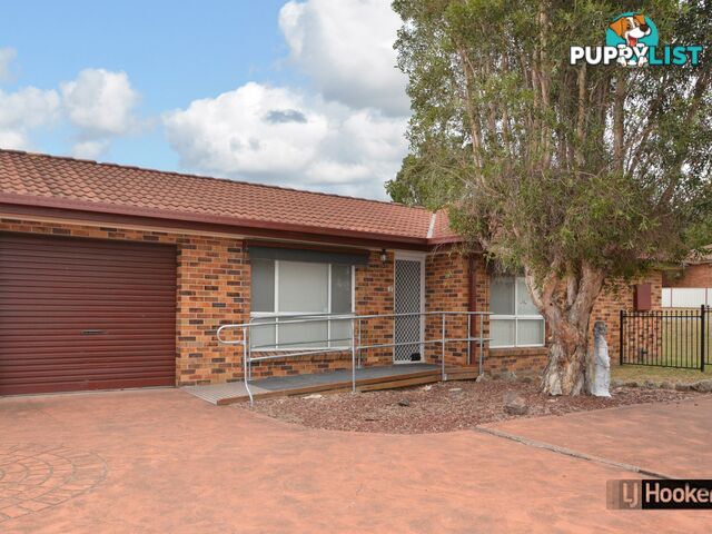 Units 1 & 2/26 Denton Park Drive RUTHERFORD NSW 2320