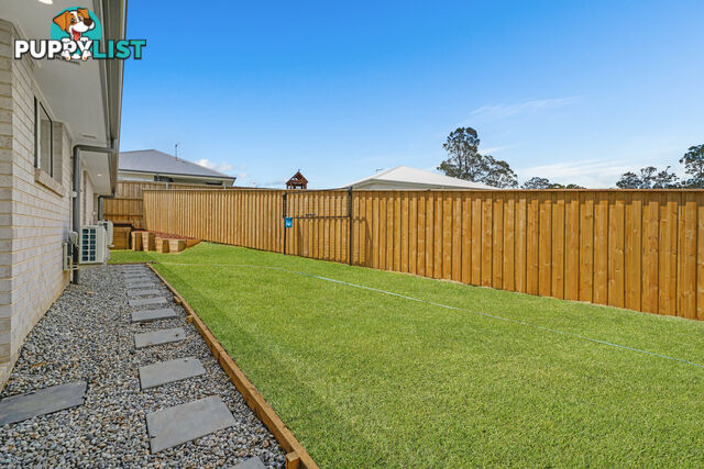 2/16 Guy Close GRETA NSW 2334