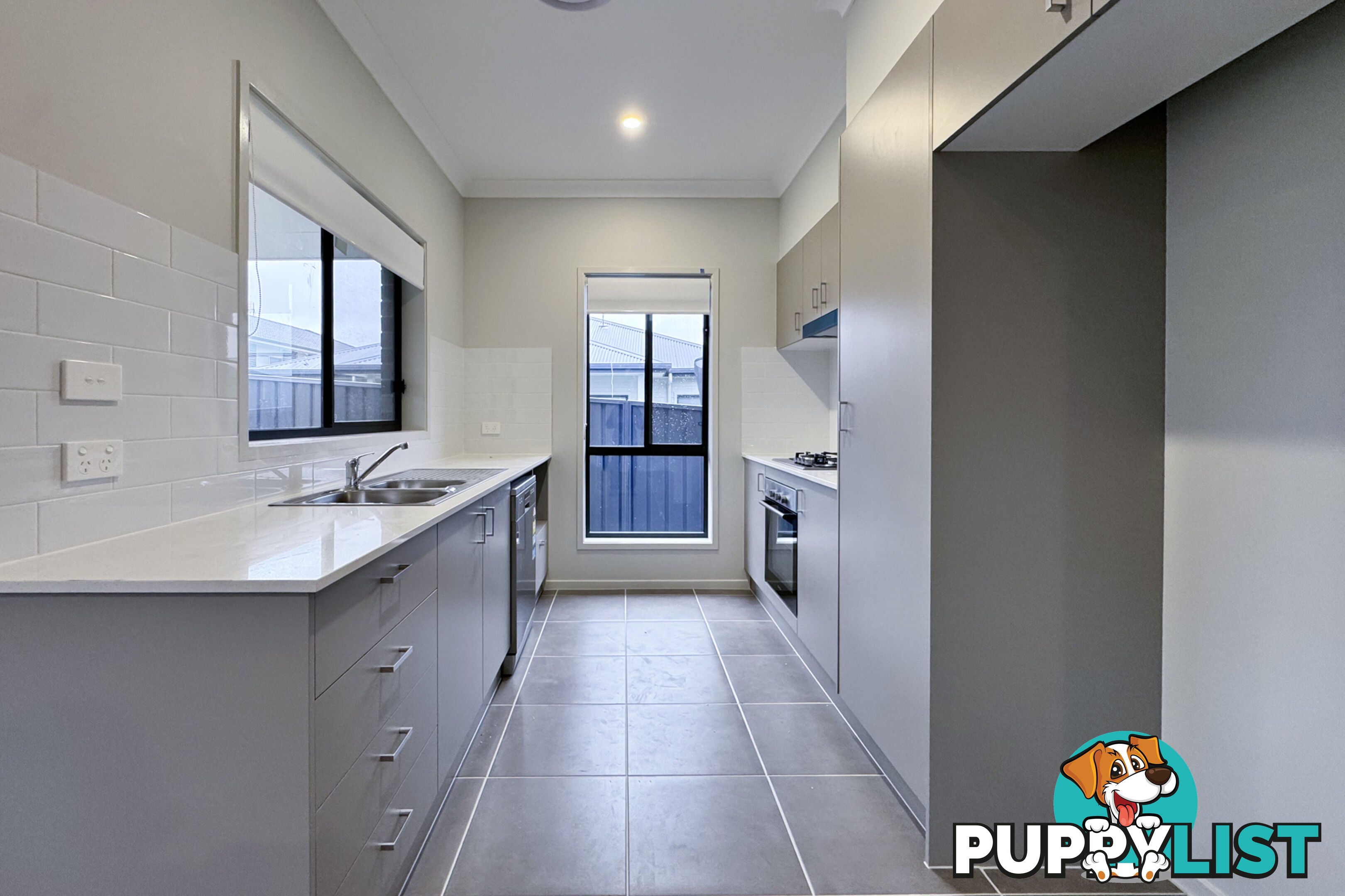 4 Duguid Street FARLEY NSW 2320