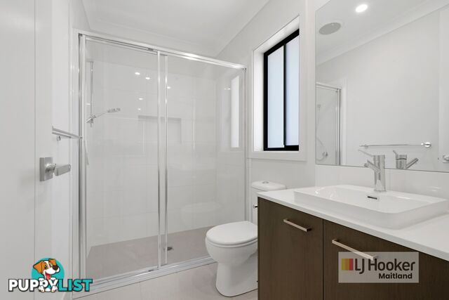 30 Camelia Street GILLIESTON HEIGHTS NSW 2321