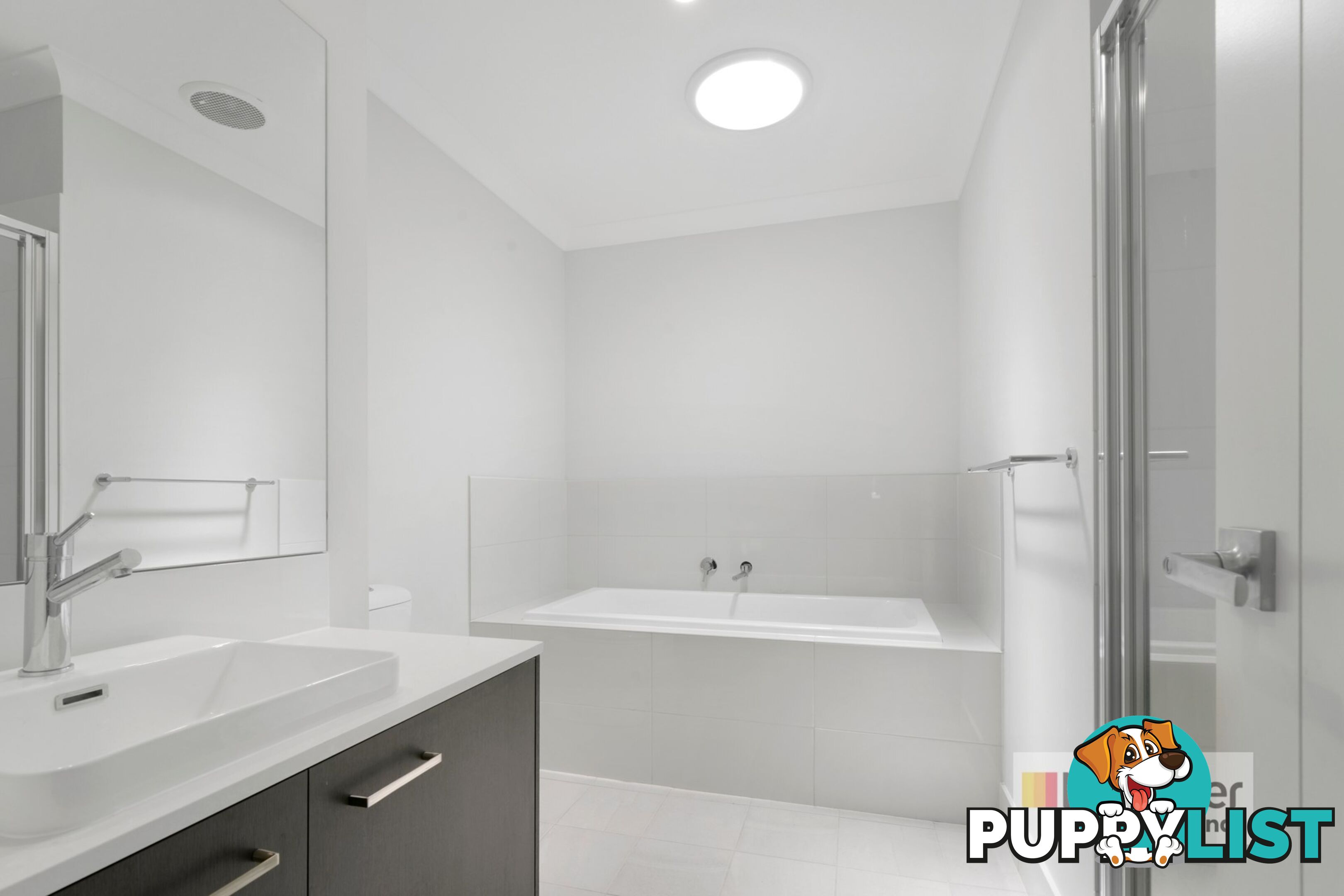 30 Camelia Street GILLIESTON HEIGHTS NSW 2321