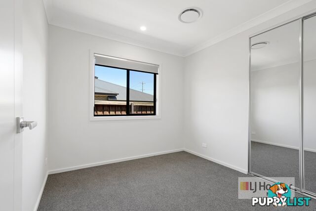 30 Camelia Street GILLIESTON HEIGHTS NSW 2321