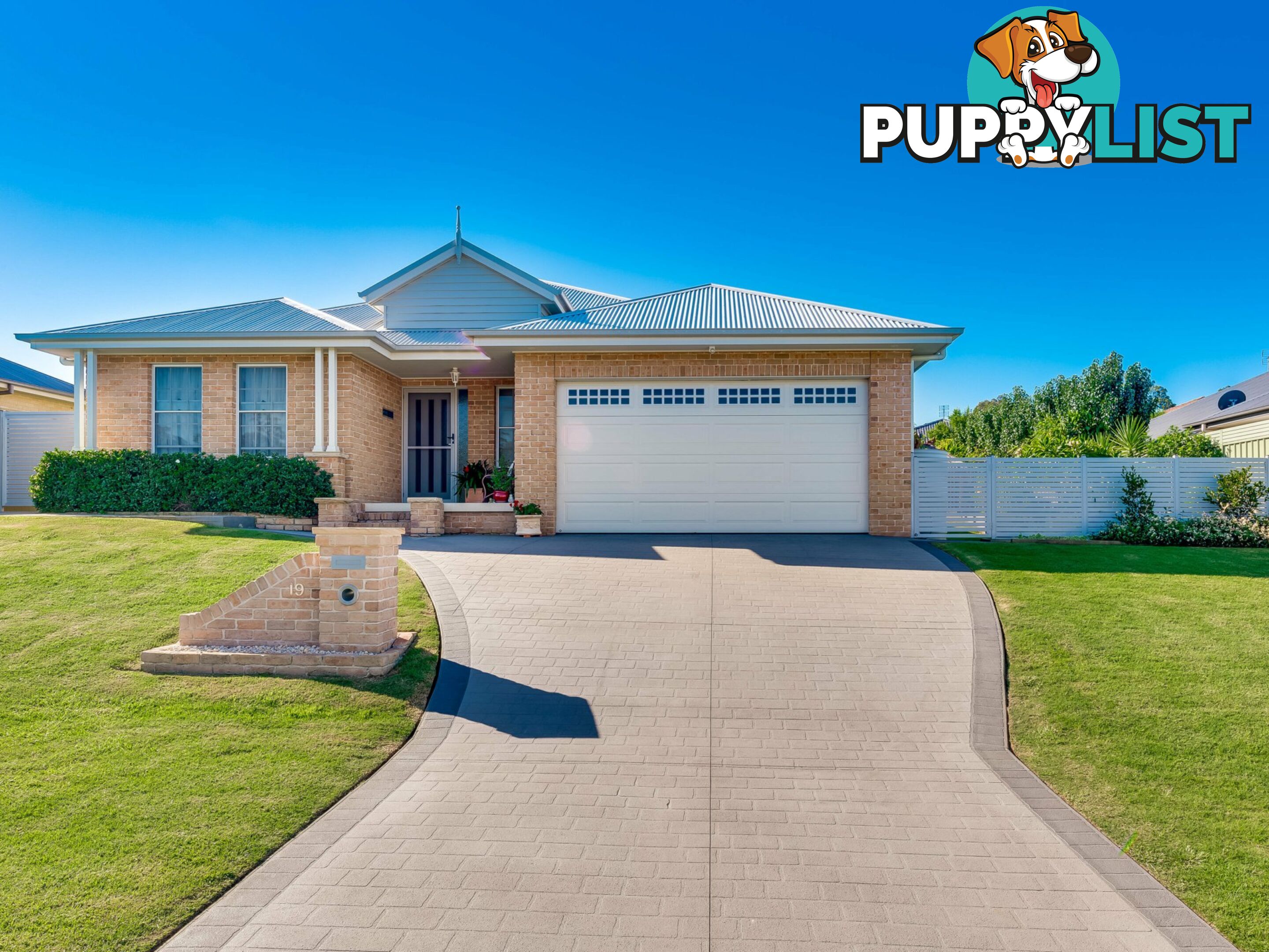 19 Hinchinbrook Close ASHTONFIELD NSW 2323