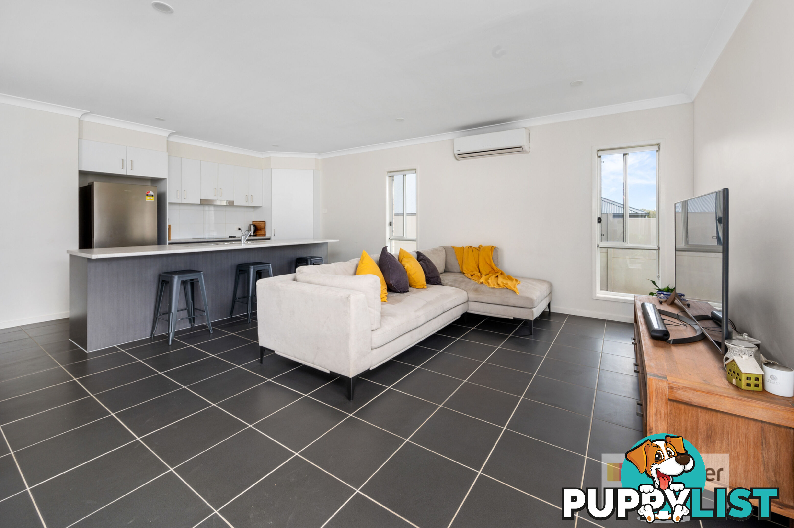 17 Slattery Road NORTH ROTHBURY NSW 2335