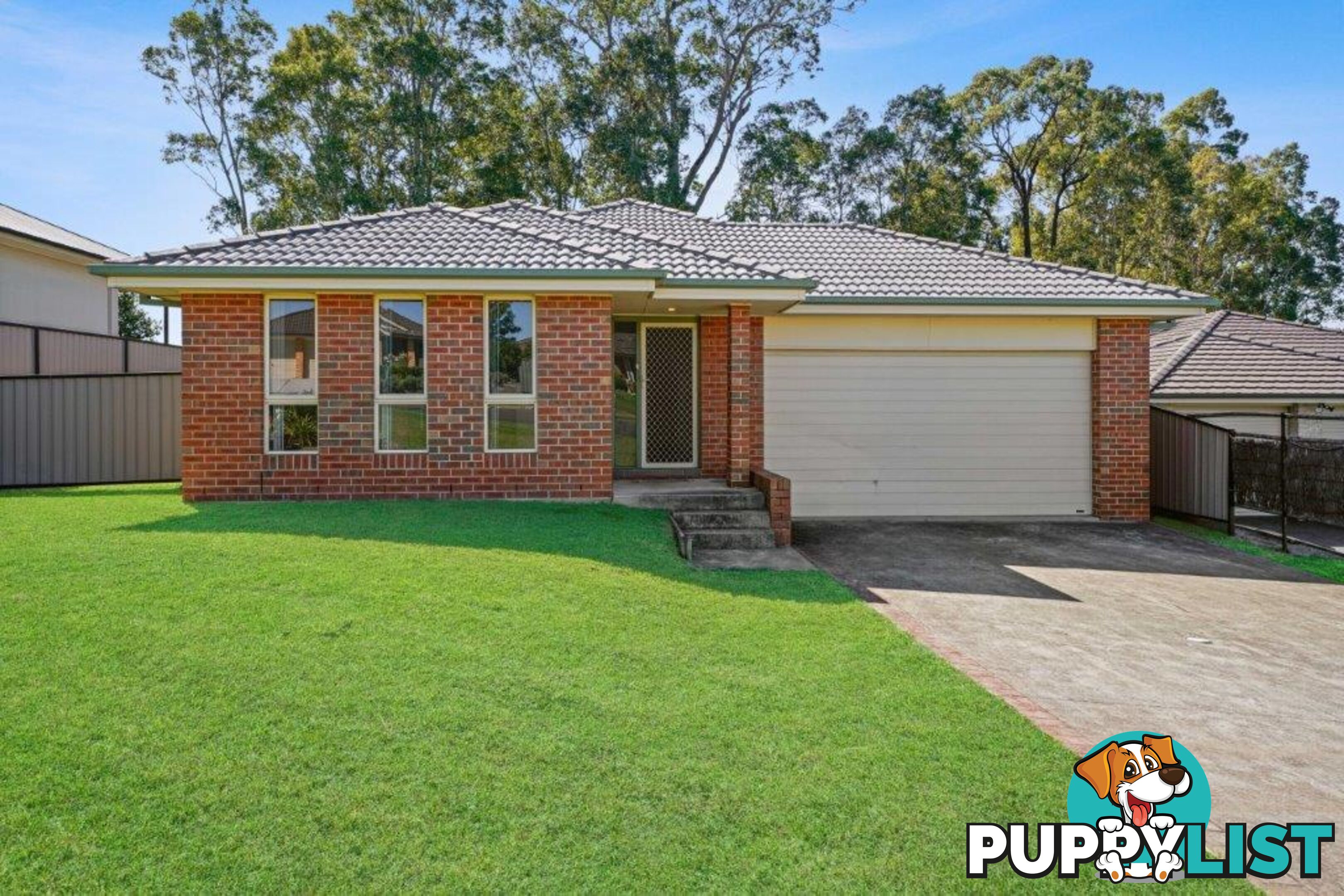 4 Pumphouse Crescent RUTHERFORD NSW 2320