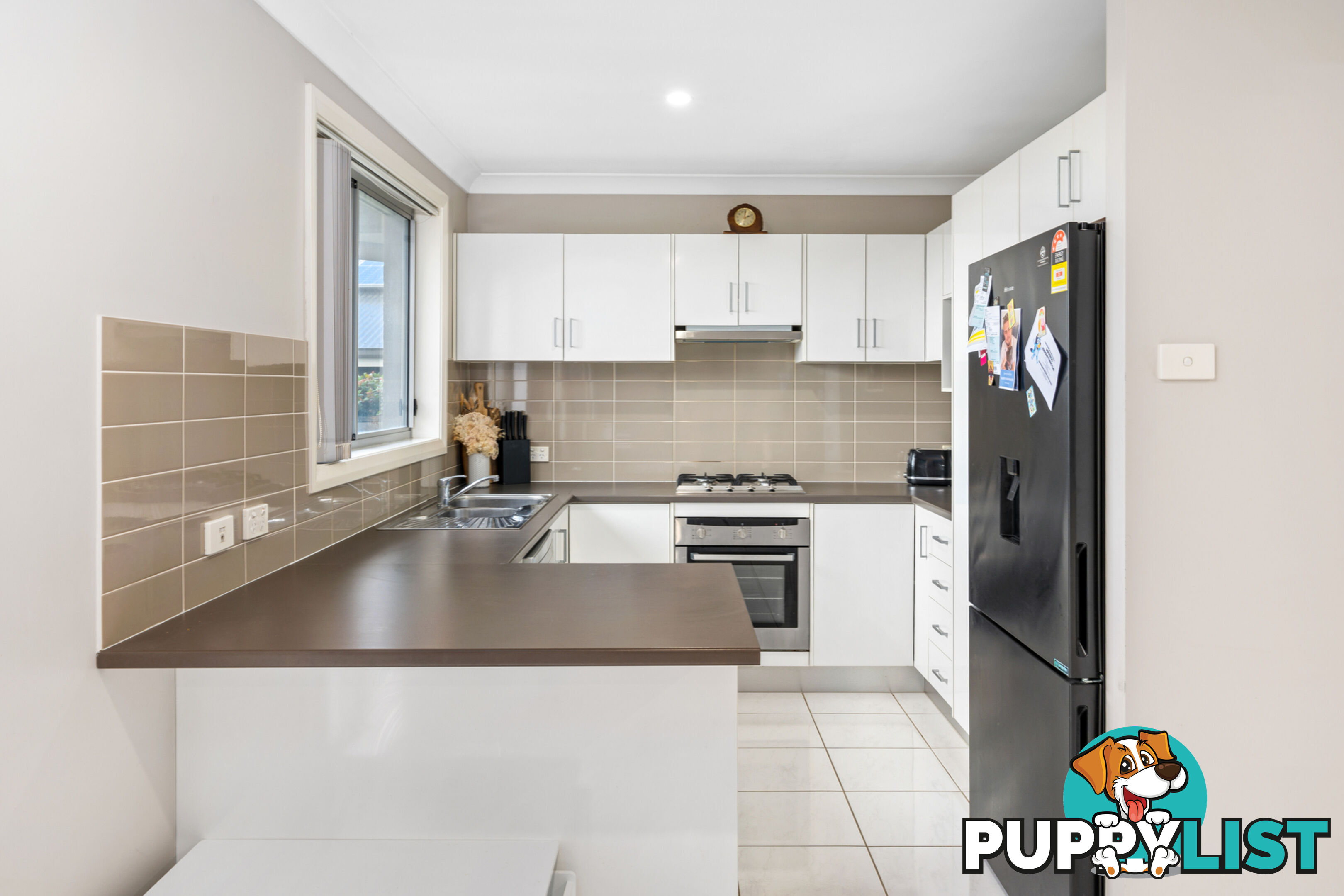 10 Peppermint Street ABERGLASSLYN NSW 2320